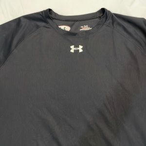 Men's 3XL Black Under Armor Heat Gear Shirt